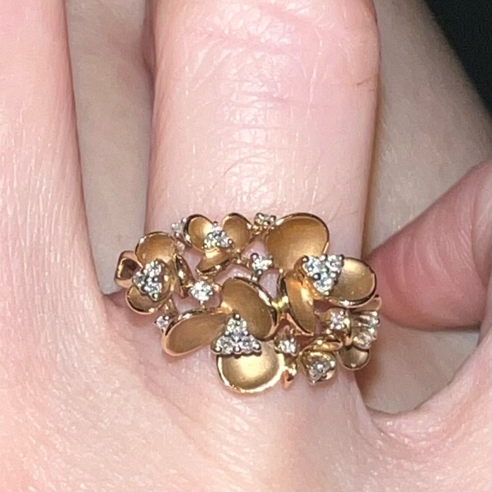 14k gold and diamond Gabriel & co flower ring Gabrielny